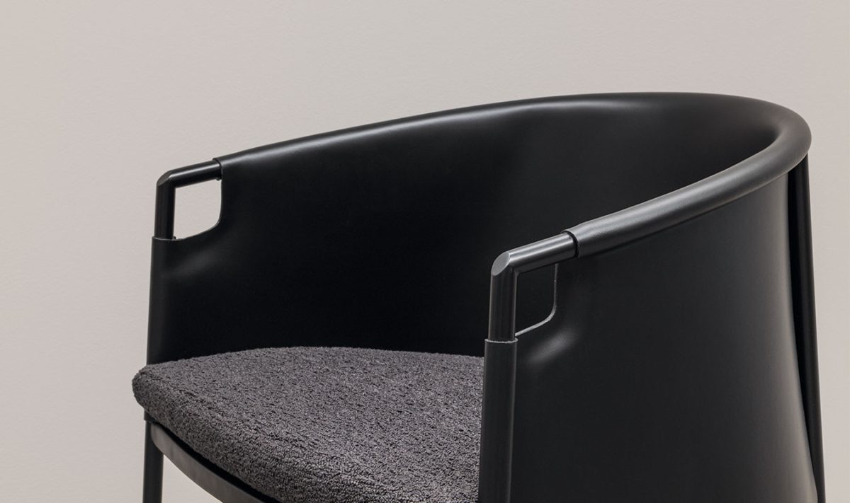 Poltroncina-timeless-airnova-arredamento-design-leather-furnishing-02