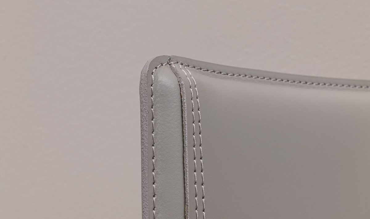 Sedia-jabot-airnova-arredamento-design-leather-furnishing-01