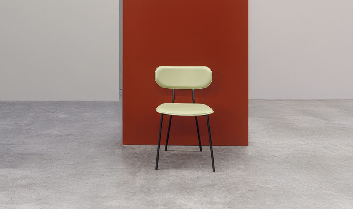 Sedia-luna-airnova-arredamento-design-leather-furnishing-03