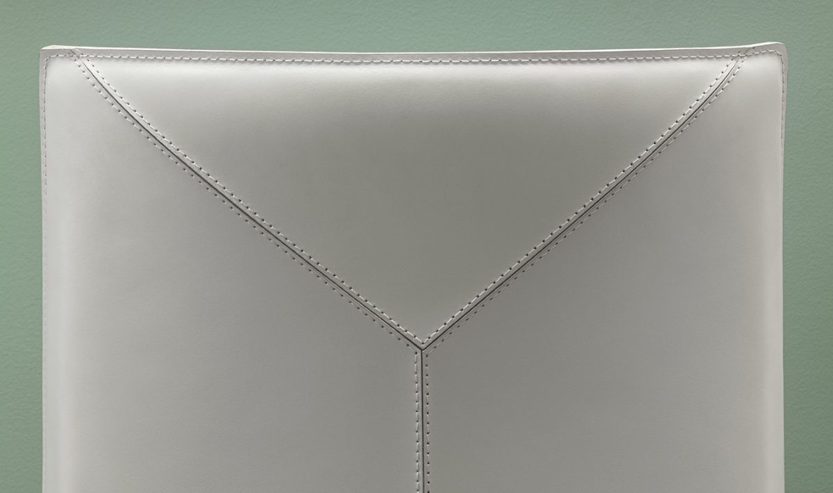 Sedia-perla-airnova-arredamento-design-leather-furnishing-04