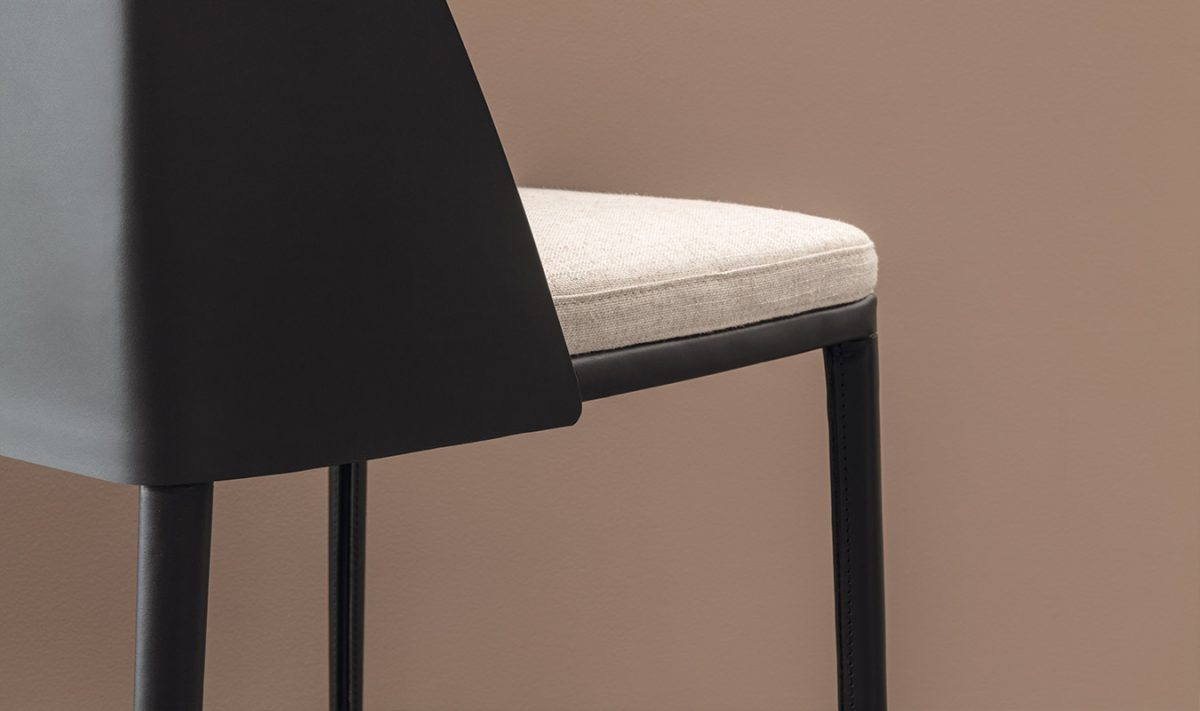 Sedia-sellarius-airnova-arredamento-design-leather-furnishing-05