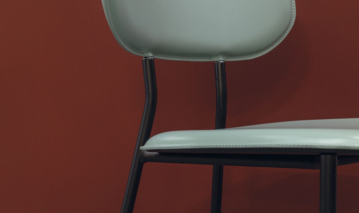 Sgabello-luna-airnova-arredamento-design-leather-furnishing-02