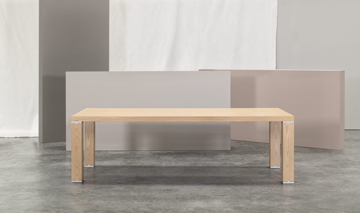 Tavolo-carlomagno-airnova-arredamento-design-leather-furnishing-03