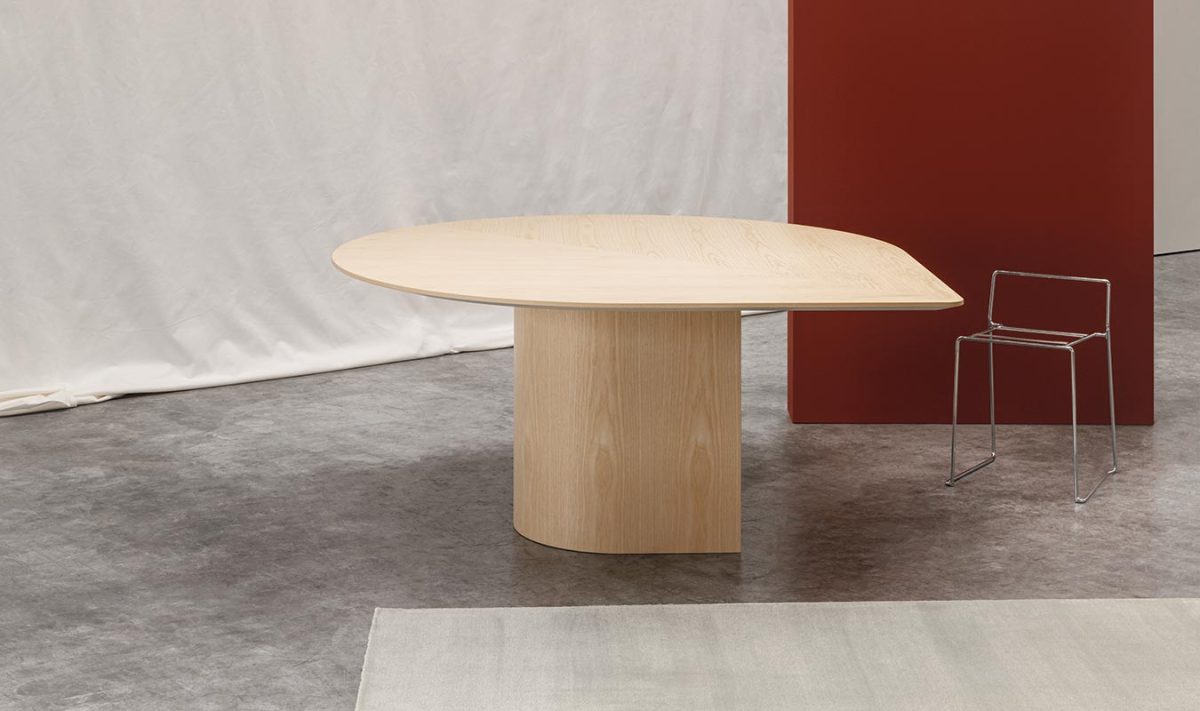 Tavolo-nadir-airnova-arredamento-design-leather-furnishing-02